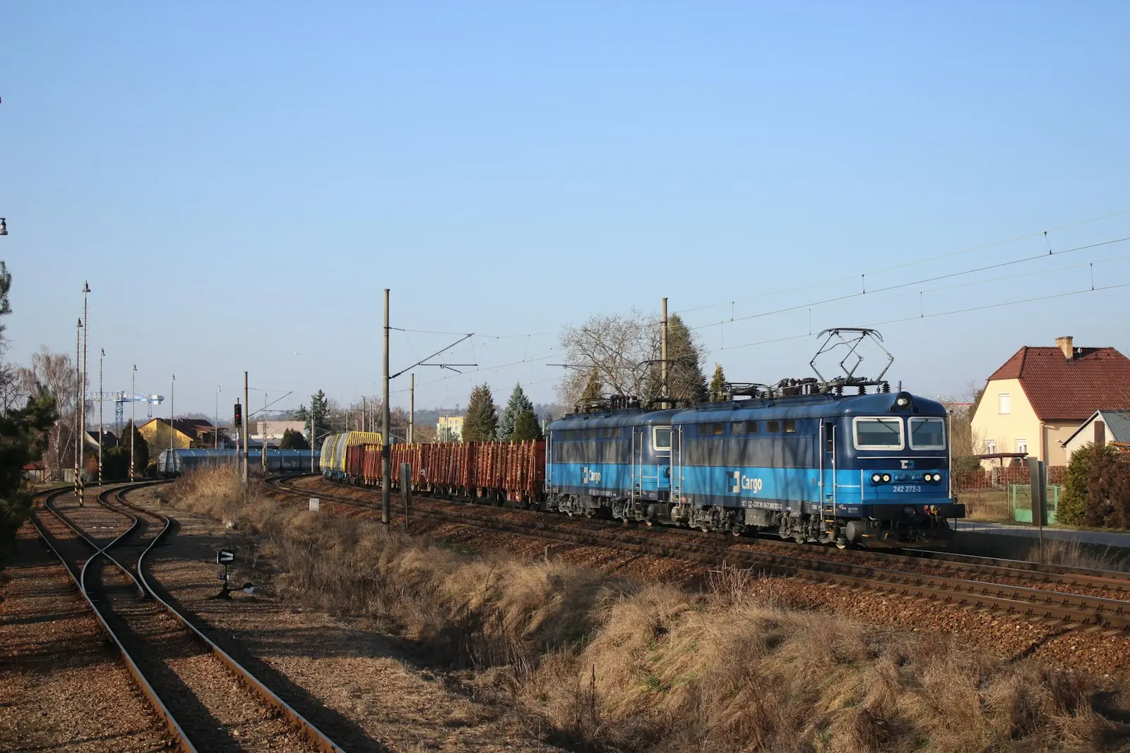 Diesel locomotive horn