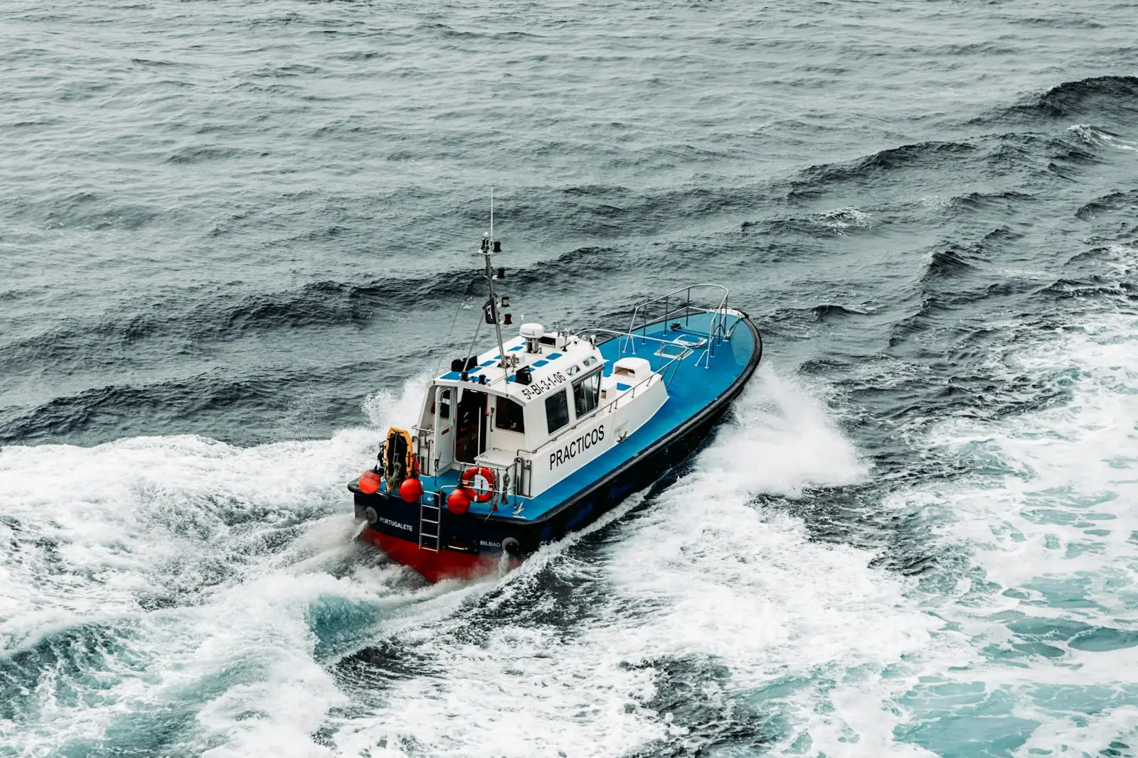 Tug Boat or Police Boat?
