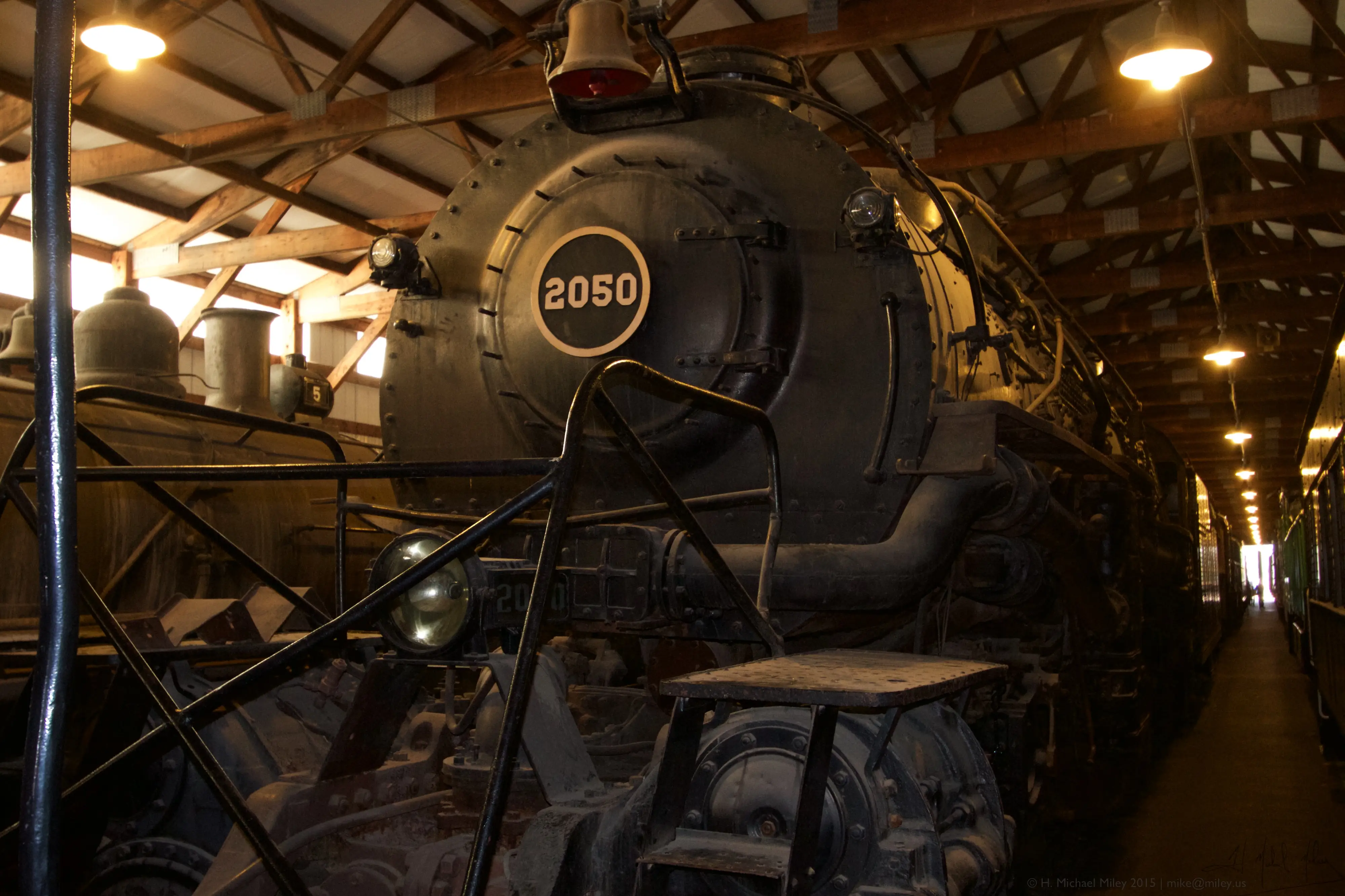 Front of a North American diesel locomotive — where five-chime horns like the Nathan K5HL are roof-mounted