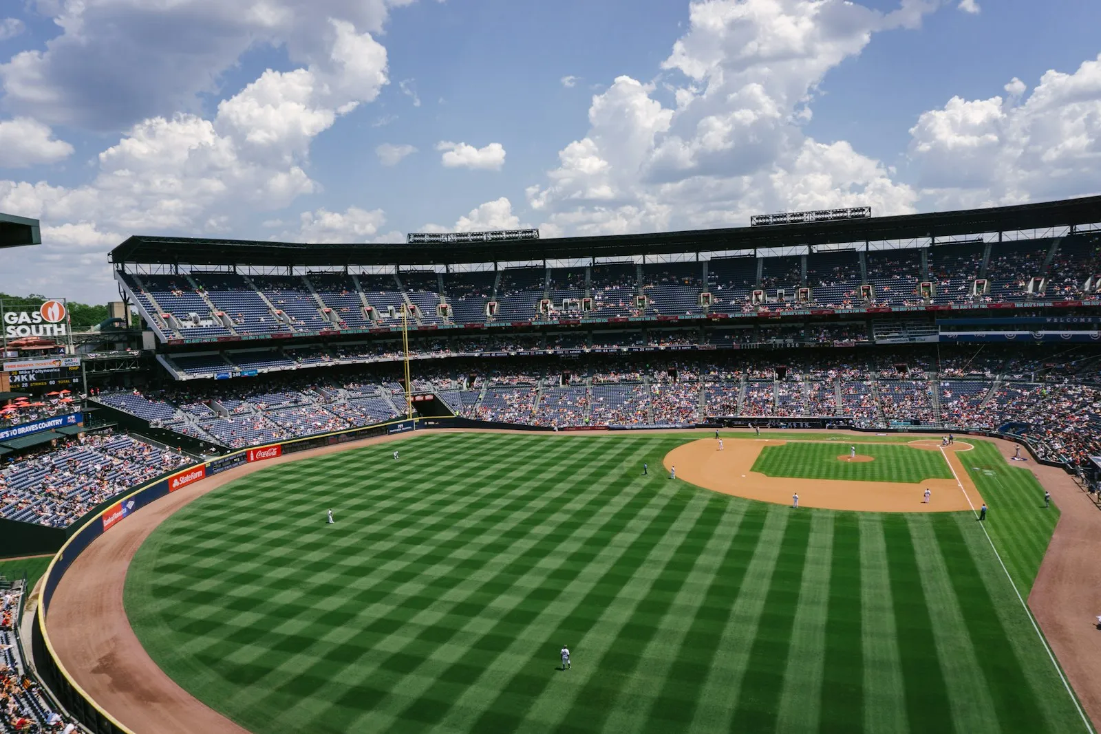 Skyline view of a green ballpark — T-Mobile Park / Mariners home stadium